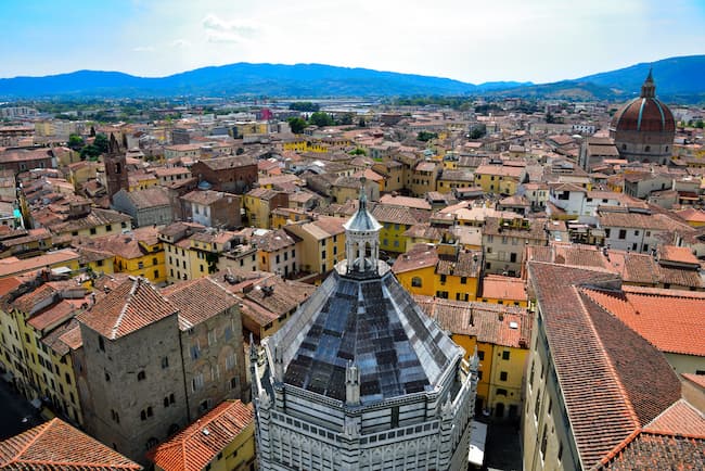 Piattaforme aeree a noleggio e in vendita a Pistoia